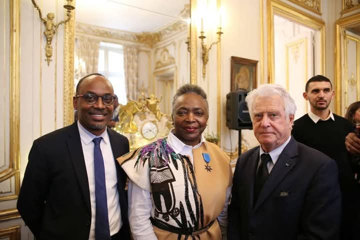 Distinction/La journaliste camerounaise Denise Epote élevée au grade de Chevalier de l'ordre de la pléiade