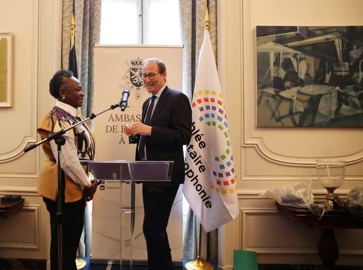 Distinction/La journaliste camerounaise Denise Epote élevée au grade de Chevalier de l'ordre de la pléiade