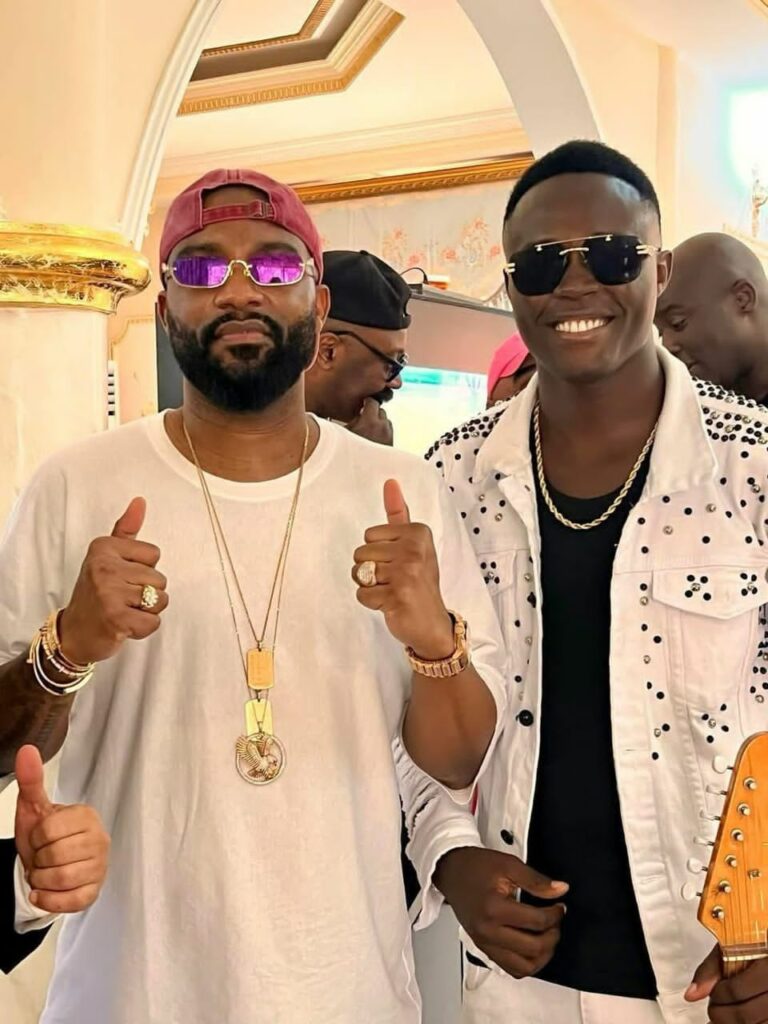 Showcase: Les temps forts de de la prestation de Fally Ipupa au Continent 237