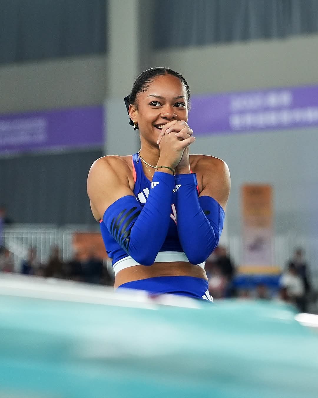 Exploit historique pour Marie-Julie Bonnin : première française championne du monde de saut à la perche est d'origine camerounaise
