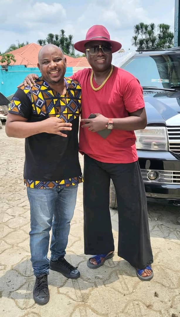Le ContinenG : une génération d’artistes unit sa voix pour célébrer Petit Pays, icône de la musique camerounaise