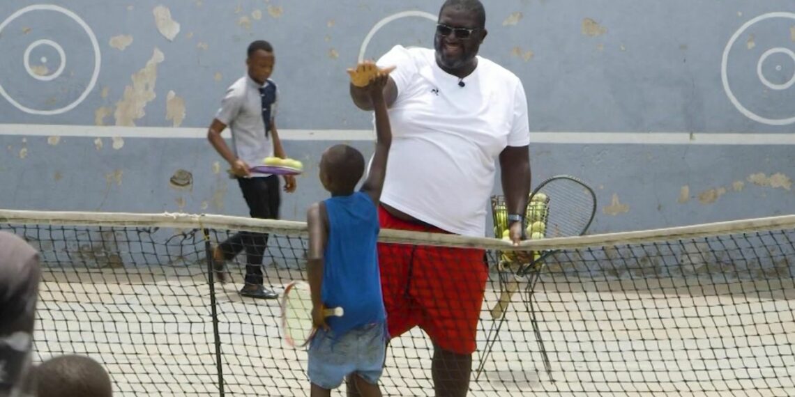 Joseph OYEBOG : le Cameroun pleure son icône du tennis