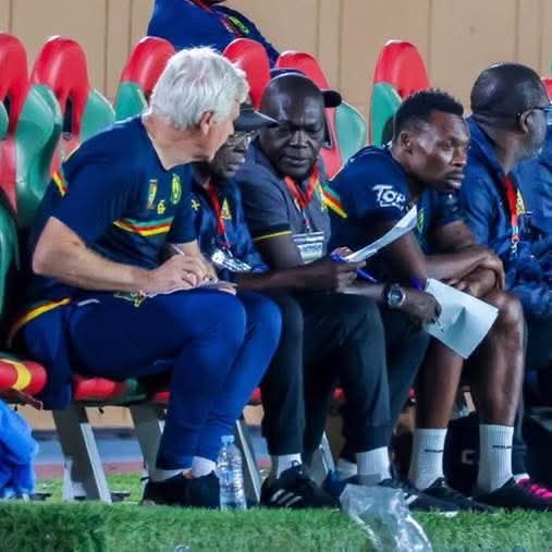 Lions Indomptables : Marc Brys a-t-il mis de l'eau dans son vin ?