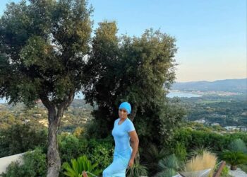 People : Muriel Blanche, des vacances d'été au coût astronomique 🤯