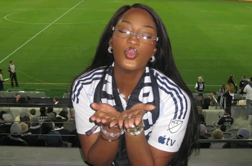 Tems, porte-voix des femmes dans la musique