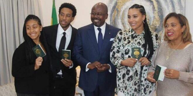 People : ces personnalités américaines qui ont pris la nationalité africaine