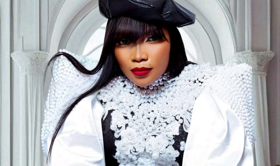 Emy Dany Bassong relance la machine avec Porte 112