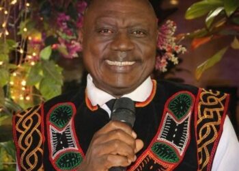 Kouokam Narcisse : la légende camerounaise de l'humour quitte la scène