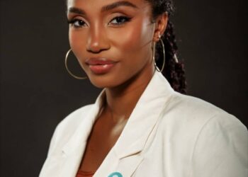 Valérie Ayena : de la couronne de Miss à la casquette d’entrepreneure