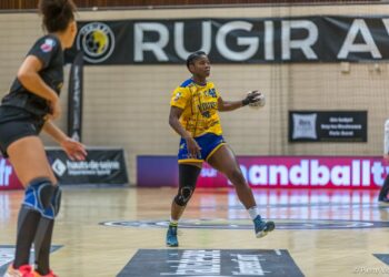Handball : Paola Ebanga, une Lionne au cœur de la bataille malgré la défaite de Saint-Armand