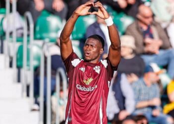 « Le joueur a simplement demandé un repos » : l’agent de Christian Kofane dément les propos de Marc Brys