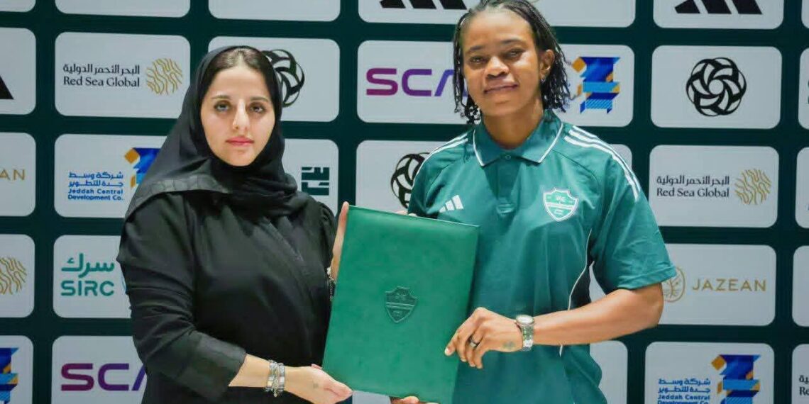 Mercato : Charlène Meyong, de Londres à Djeddah, une sentinelle au cœur du jeu d’Al Ahli