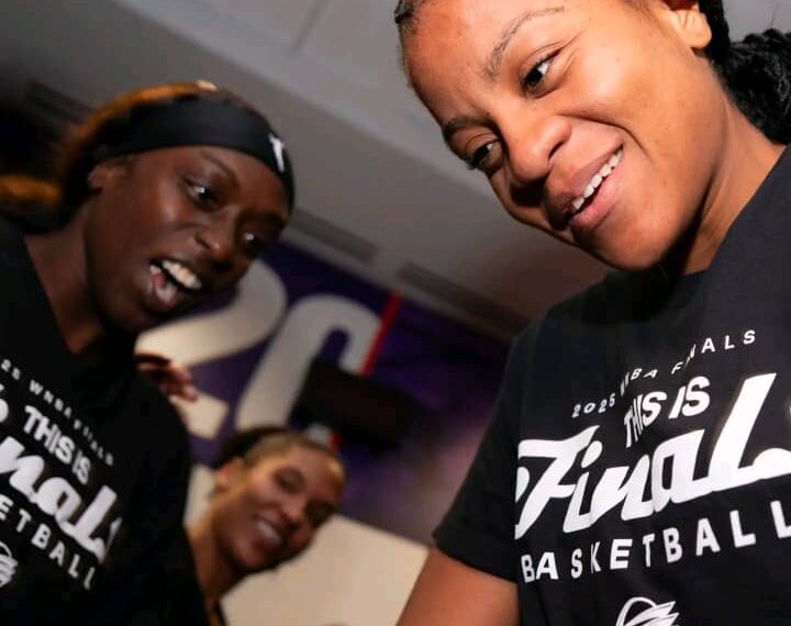 WNBA PLAYOFFS : les Phoenix Mercury rallient la finale, Monique Akoa-Makani écrit l’histoire