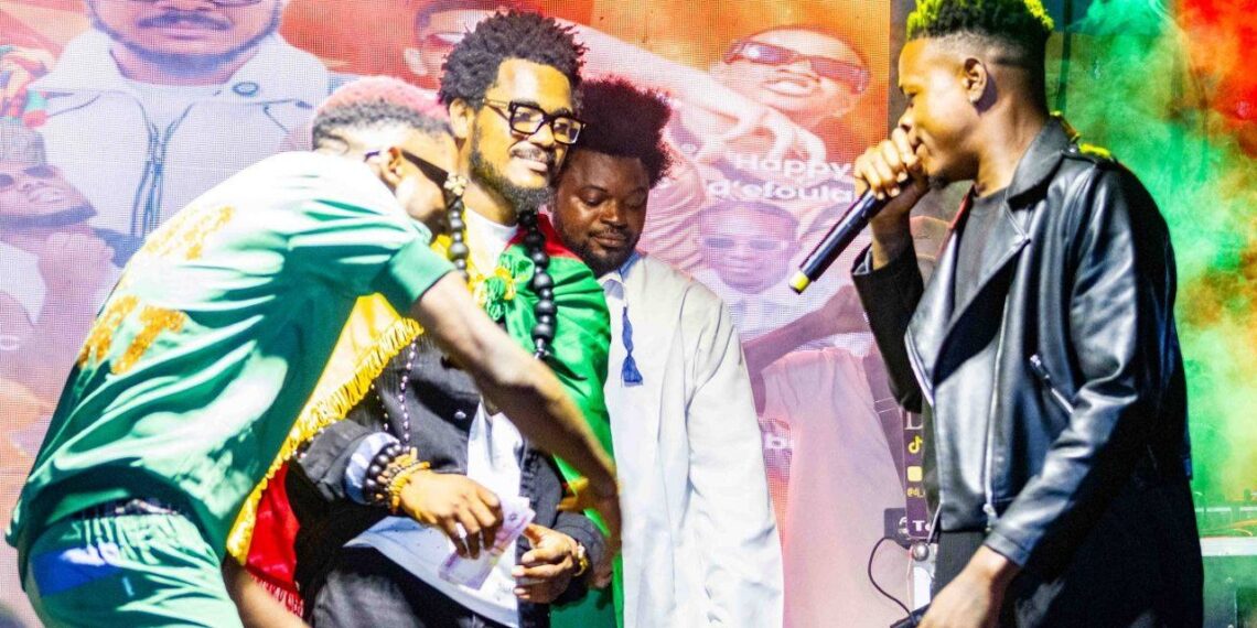 Musique : Happy d’Efoulan de retour sur scène après un moment d’absence