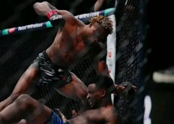 UFC 320 : Ateba Gauthier, le “Silent Assassin”, écrase Treston Vines en 1 round 