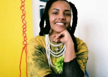 Roxane Mbanga ouvre la MansA à Paris : l’art noir camerounais à l’honneur