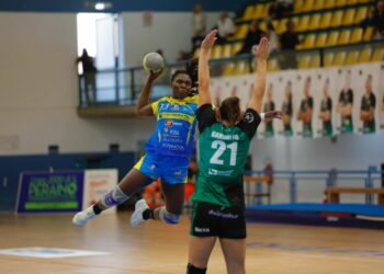 Série A1 italienne féminine de Handball : Leno chute face à Erice, mais Ateba s’illustre
