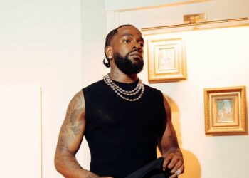 Tayc dévoile « Il s’appelait Tayc » : une lettre d’au revoir à ses fans ?