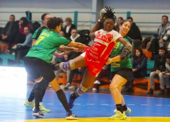Handball Série A1 Italienne Féminine : le bras droit en or d’Ateba relance Leno à la reprise
