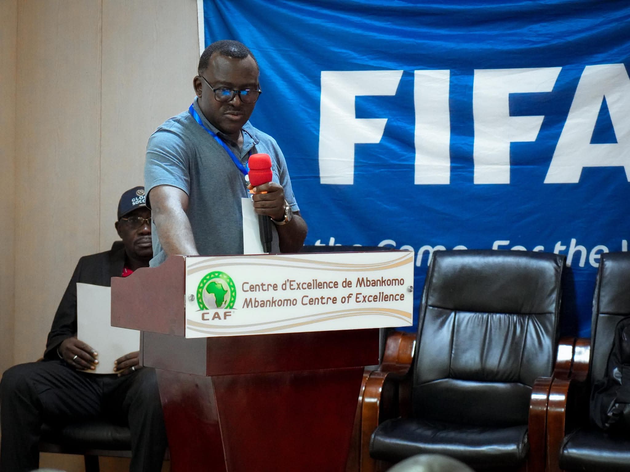 Football jeune au Cameroun : la FIFA et la FECAFOOT en conclave à Mbankomo