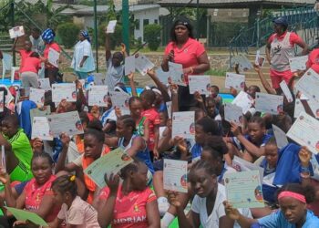 Basketball et savoir-vivre : l’AFBD au cœur de l’éducation de la jeune fille