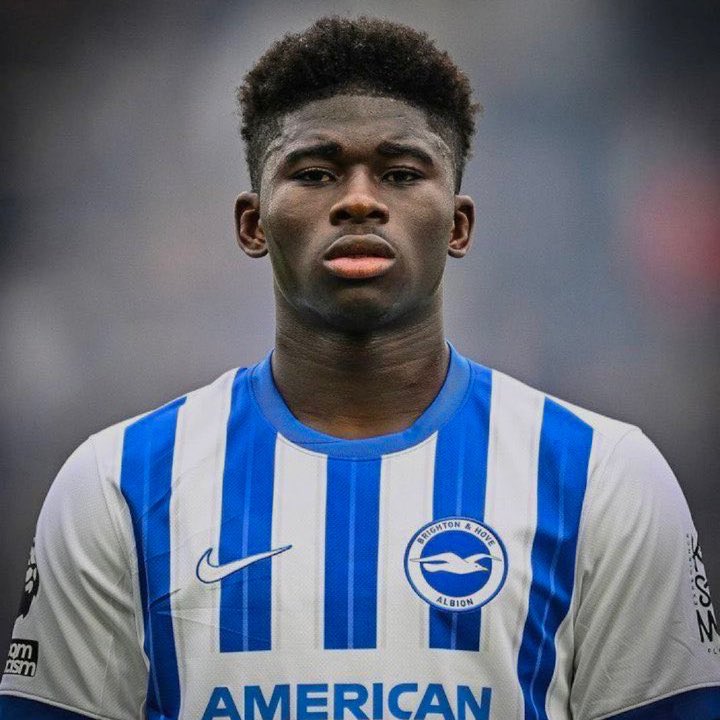 Les 5 jeunes footballeurs prometteurs du Cameroun