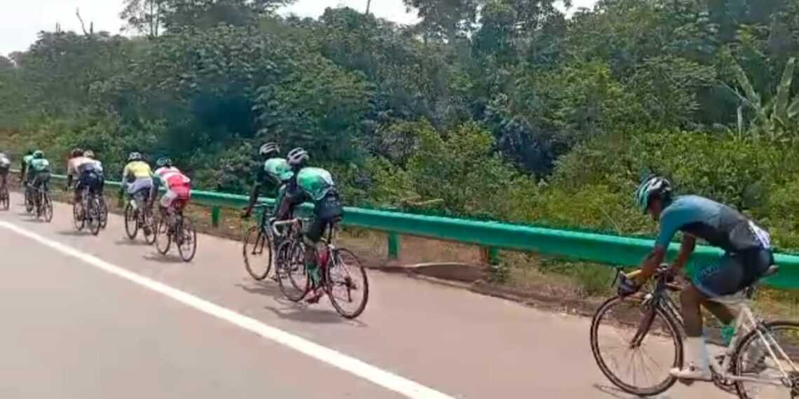 Cyclisme : un départ maîtrisé pour lancer la saison 2025-2026