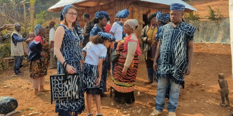 Rites, danses et intronisation : immersion dans les funérailles traditionnelles bamiléké