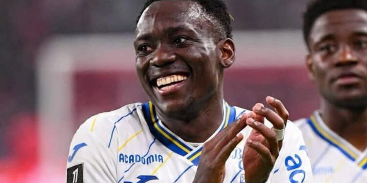 Ligue 1 : Arthur Avom refroidit Lille et offre un point précieux à Lorient