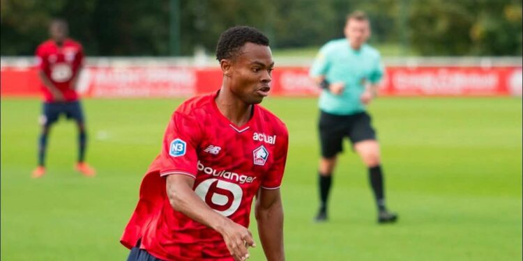 Angel Yondjo et 4 locaux chez les Lions indomptables