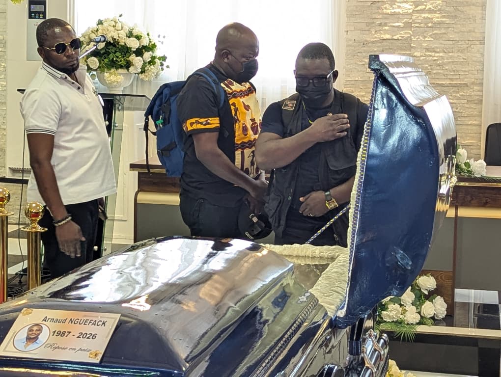 Nécrologie : Yaoundé rend un ultime hommage au journaliste Arnaud Nguefack