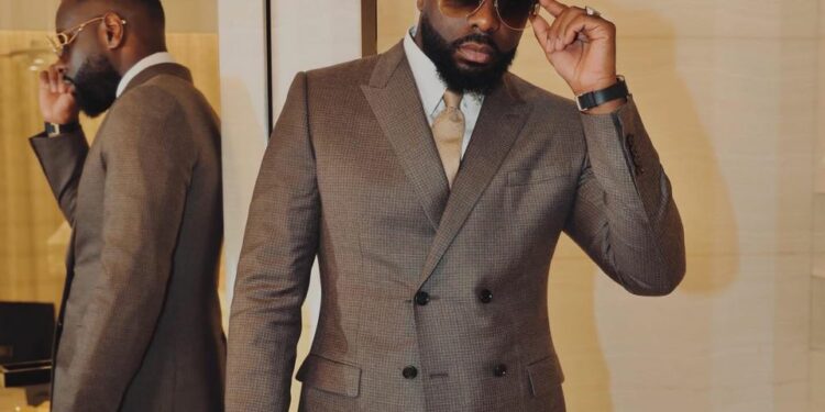 Gims mis en examen pour blanchiment aggravé et placé sous contrôle judiciaire