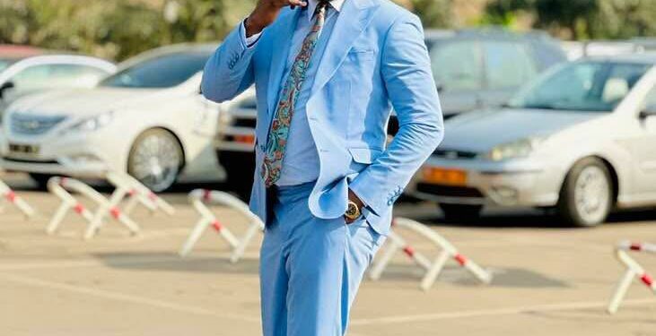 Moustik Karismatik : du rire aux honneurs, un parcours au service de la culture