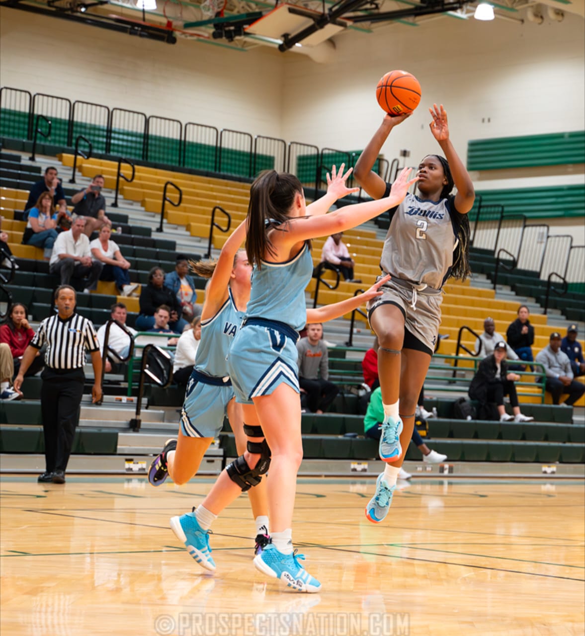 Basketball : Ivanna Wilson Manyacka, la prodige camerounaise qui fait sensation aux USA