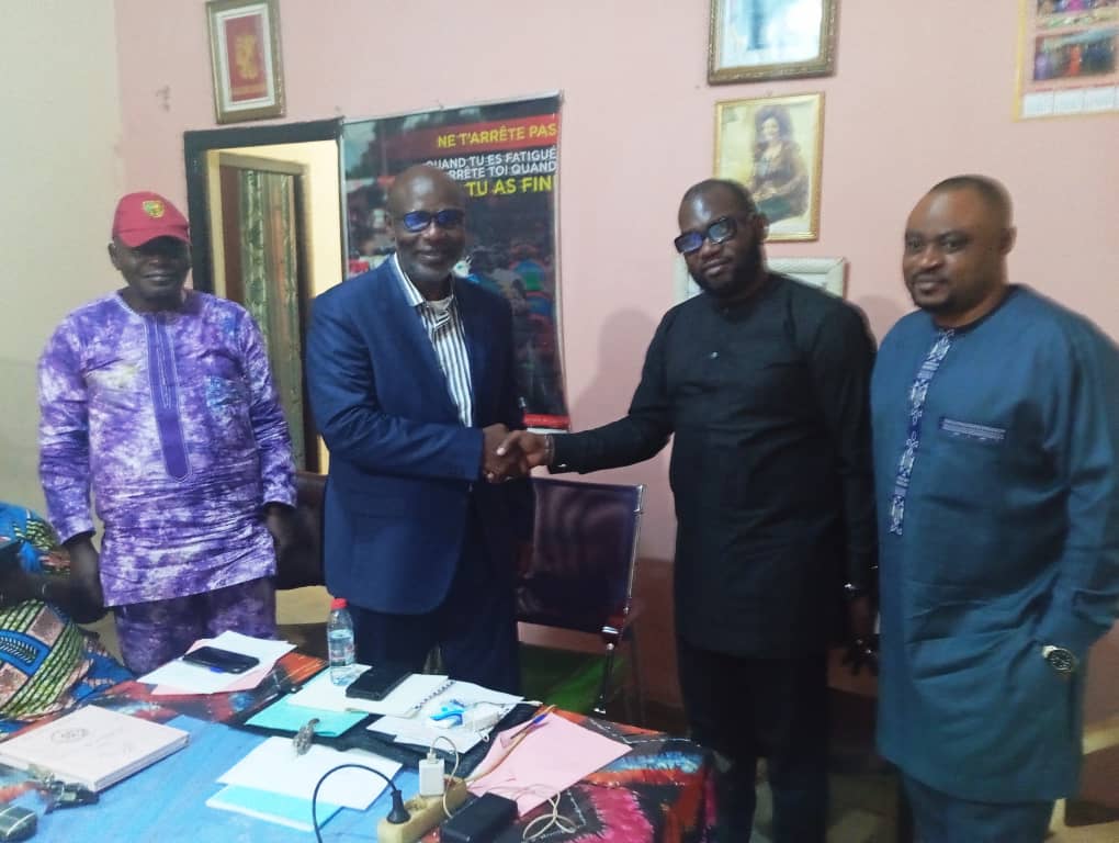 Cyclisme camerounais : la SNH et la FECACYCLISME resserrent leurs liens autour d’une vision ambitieuse