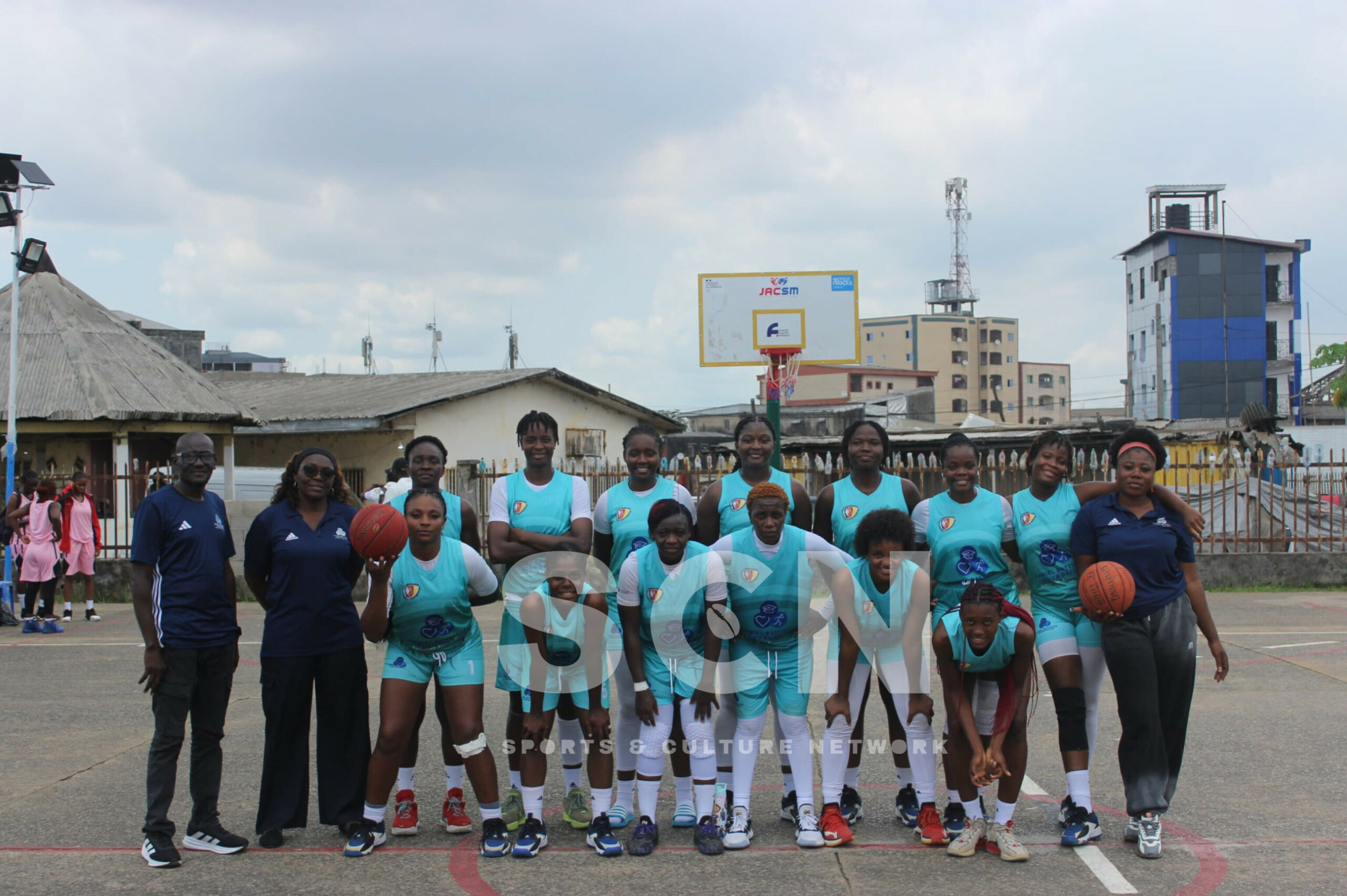 Coupe du Cameroun de basketball dames : Daniel Battiston démarre par une correction historique