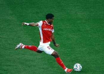 Samuel KOTTO : de Révélation à la CAN à Espoir du football Camerounais au Stade de Reims