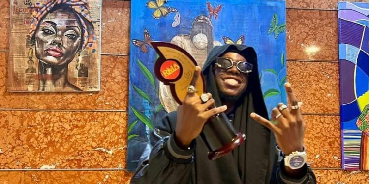 Sabrina Love : Quatre RMA et un Palais des Sports de Yaoundé en cours