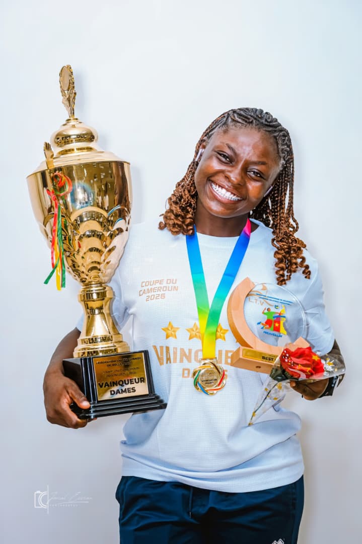 Tina Marie Mbouombouo : la reine de la défense qui conquiert le volley-ball camerounais