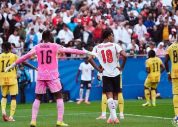 Dans l'histoire du football ghanéen, certains matchs n'entrent pas dans les mémoires pour leur score. Ils y restent pour ce qu'ils révèlent.
