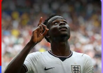 Une petite finale au score de tennis : l'Angleterre dompte la France au terme d'un festival offensif
