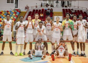 Afrobasket U18 garçons : les Lionceaux imposent leur rythme au Rwanda et s’ouvrent les portes des quarts