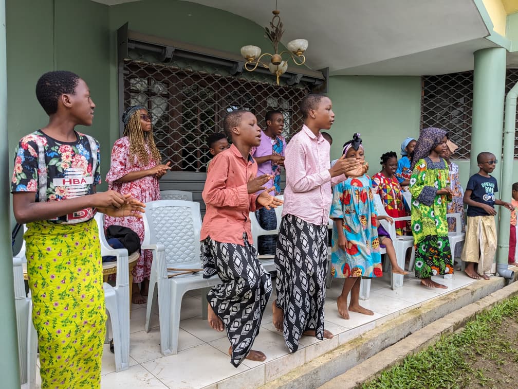 Matanga Ma boso : au Centre Katé, la jeunesse sawa renoue avec ses racines