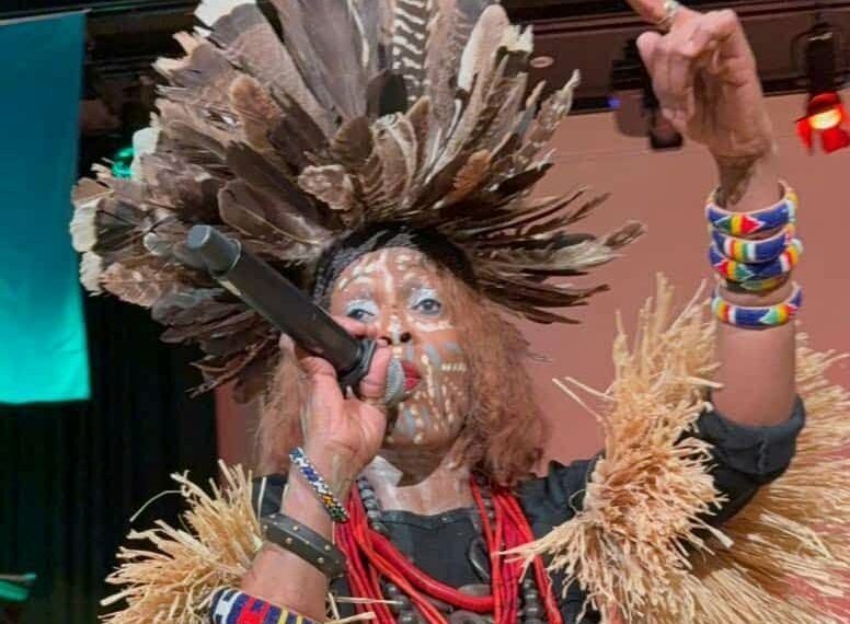Musique : Chantal Ayissi lance un festival national dédié aux danses et percussions traditionnelles