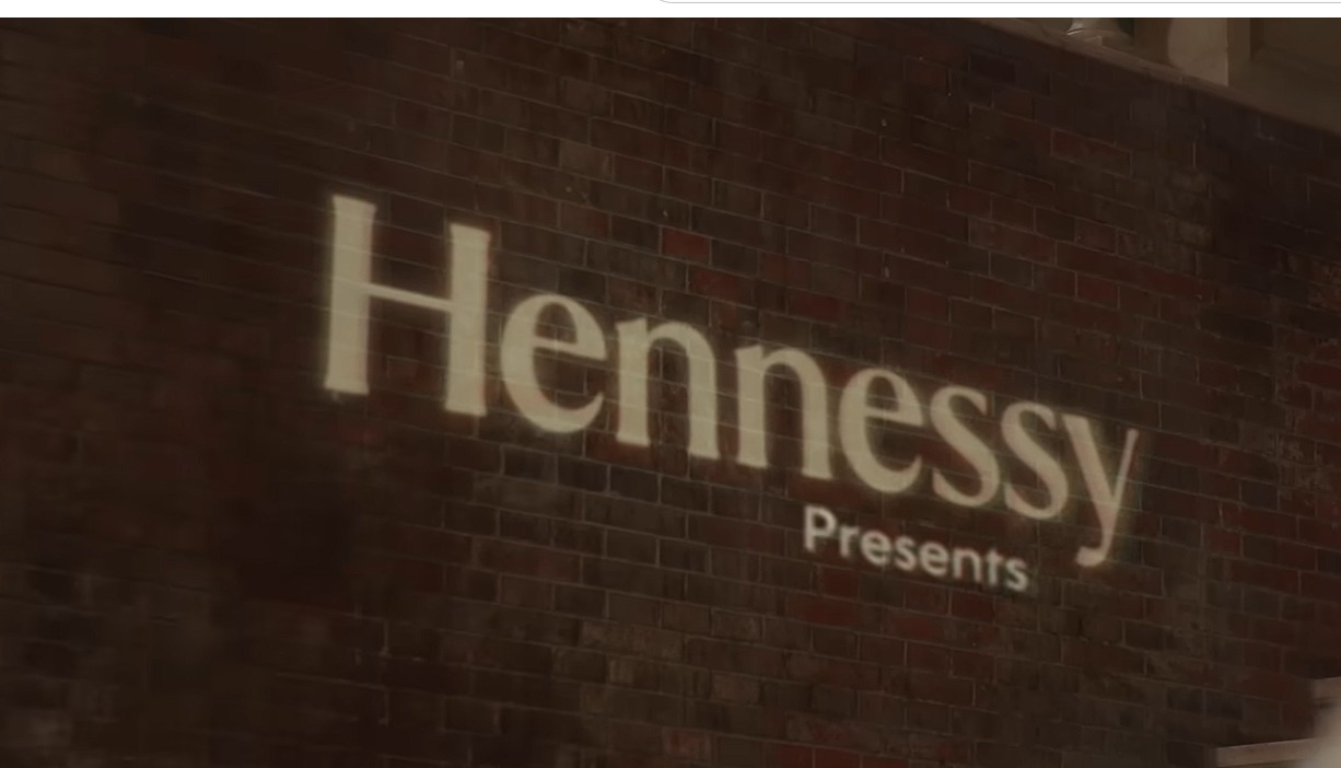 Tenor : de «Do le Dab» au Hennessy Cypher, le rappeur camerounais signe son retour au premier plan