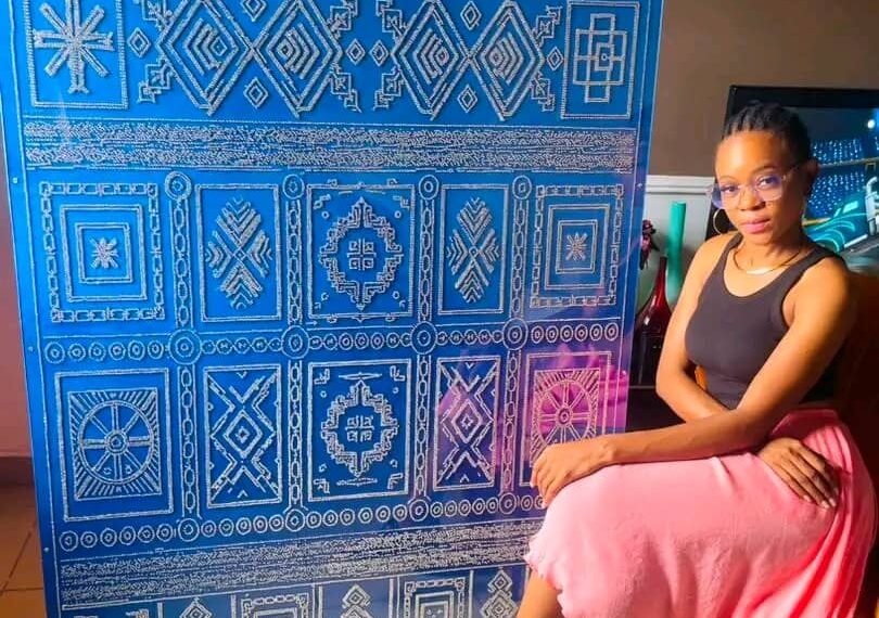 Carine Ouandji : quand le fil, la perle et la couleur donnent vie à l’imaginaire