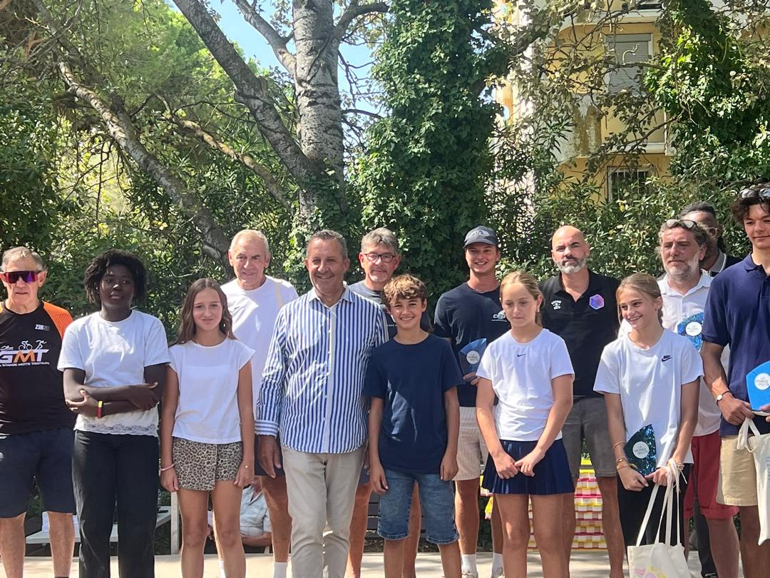 Tennis : Gloria Temgoua, le nouveau visage du tennis camerounais honoré par la Grande-Motte en France