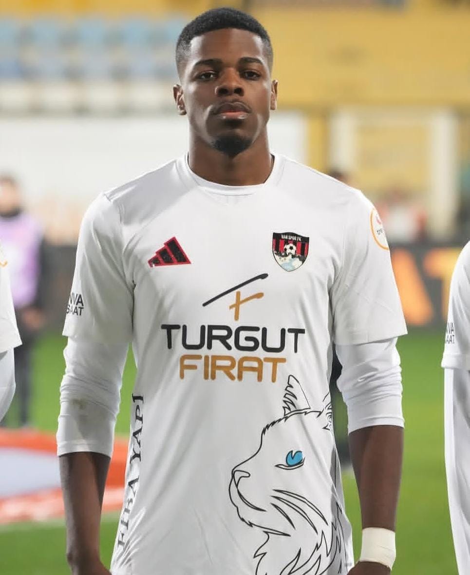 Lions Indomptables : David Pagou mise sur Ivan Cédric Bikoue après le forfait d’Etta Eyong
