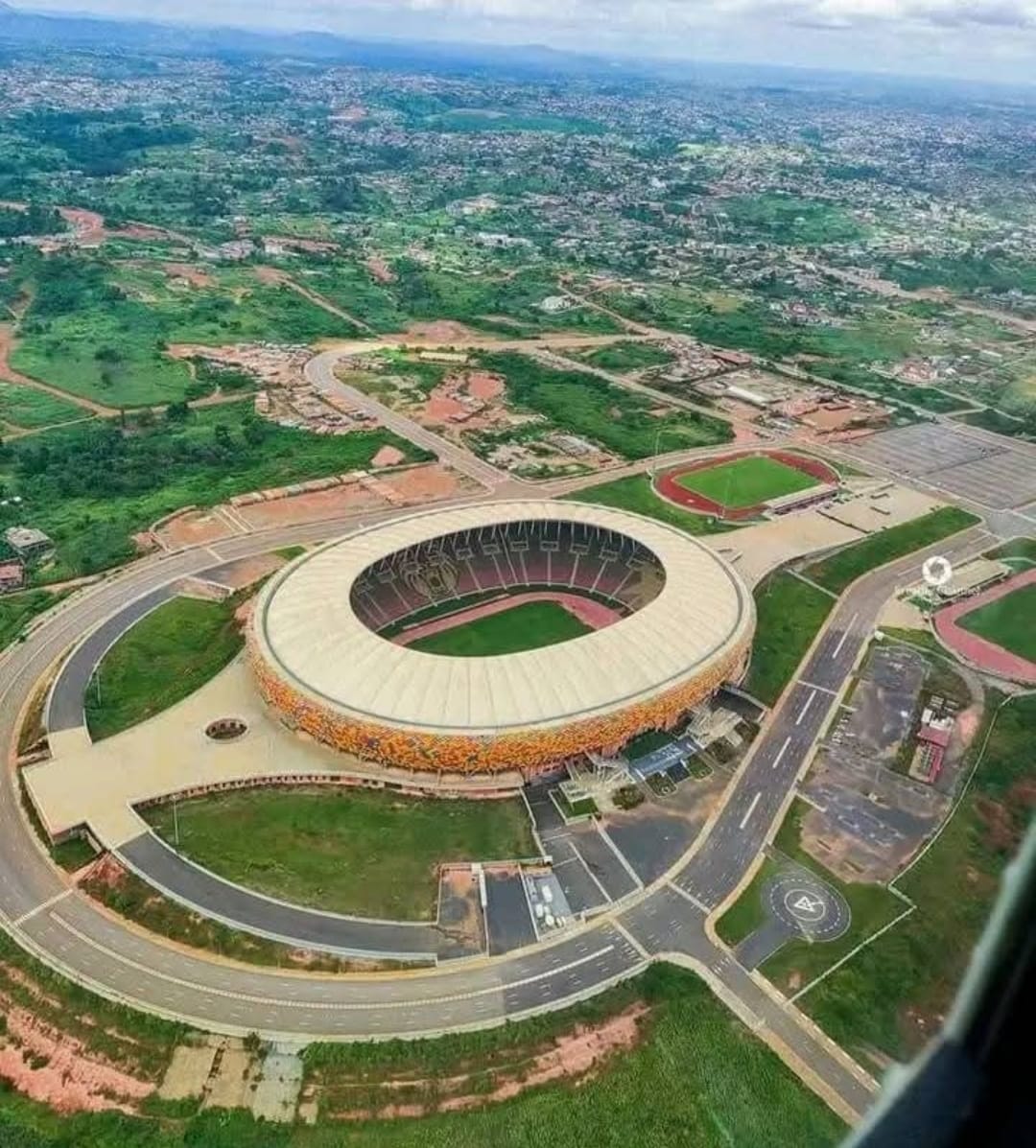 Stade Olembe : 51 milliards de plus pour un stade qui n'a servi que deux fois