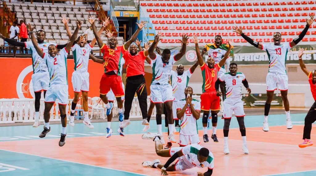Championnat d'Afrique de Volleyball Messieurs 2026 : les lions indomptables du filet bouclent la phase de poules en beauté et passent en quarts